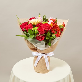 제이스플라워랩 폴 인 러브 레드 꽃다발