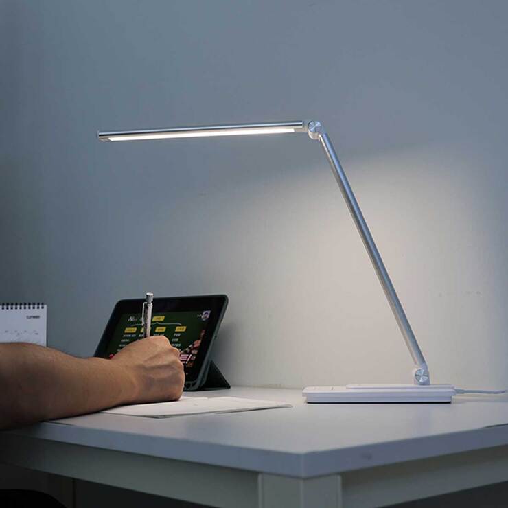 프리즘 LED 데스크 램프 PL-6100SW 프리즘 LED 데스크 램프 PL-6100SW