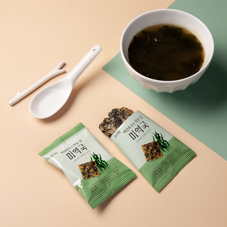 소스락 즉석국 10g x 24 - 백년육수로 맛을 낸 미역국 소스락 즉석국 10g x 24 - 백년육수로 맛을 낸 미역국