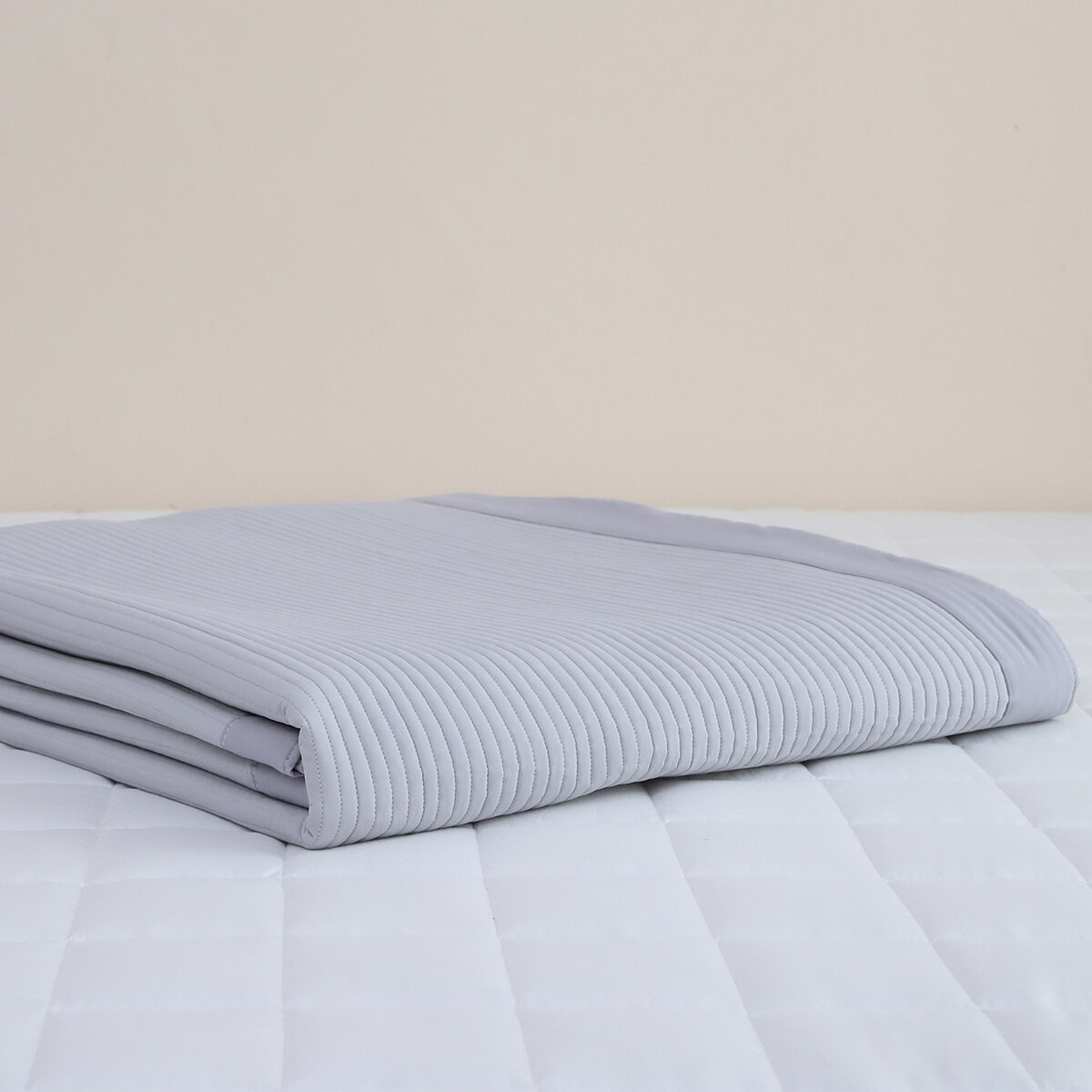 April At Home 앤더슨 양모 워싱 스프레드 - 퀸, 그레이 April At Home 앤더슨 양모 워싱 스프레드 - 퀸, 그레이