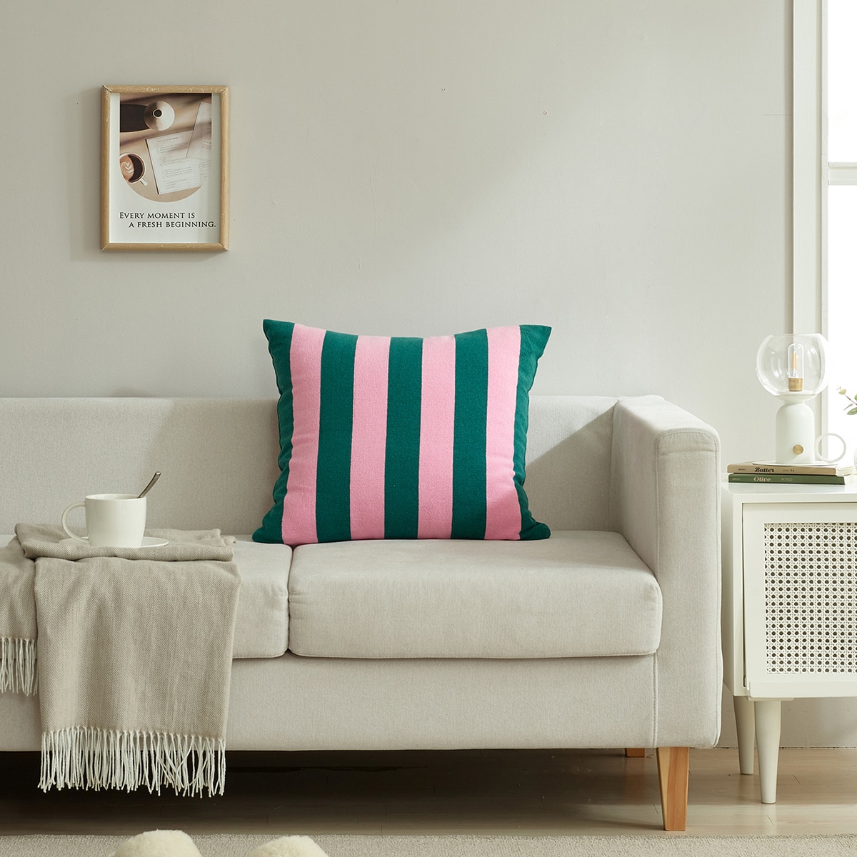 알러텍트 테리 데코 쿠션 - 그린/핑크