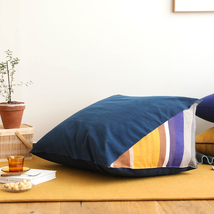 오리고 삼각 쿠션 중형 - 네이비