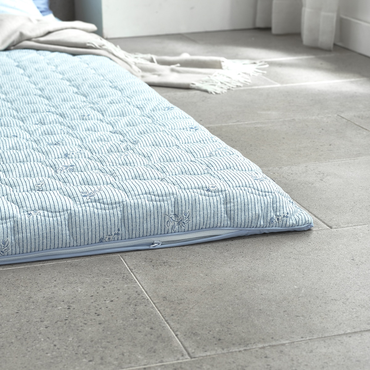 에이프릴앳홈 순면 누빔 워싱 면 요 - 퀸, 블루1(에테)