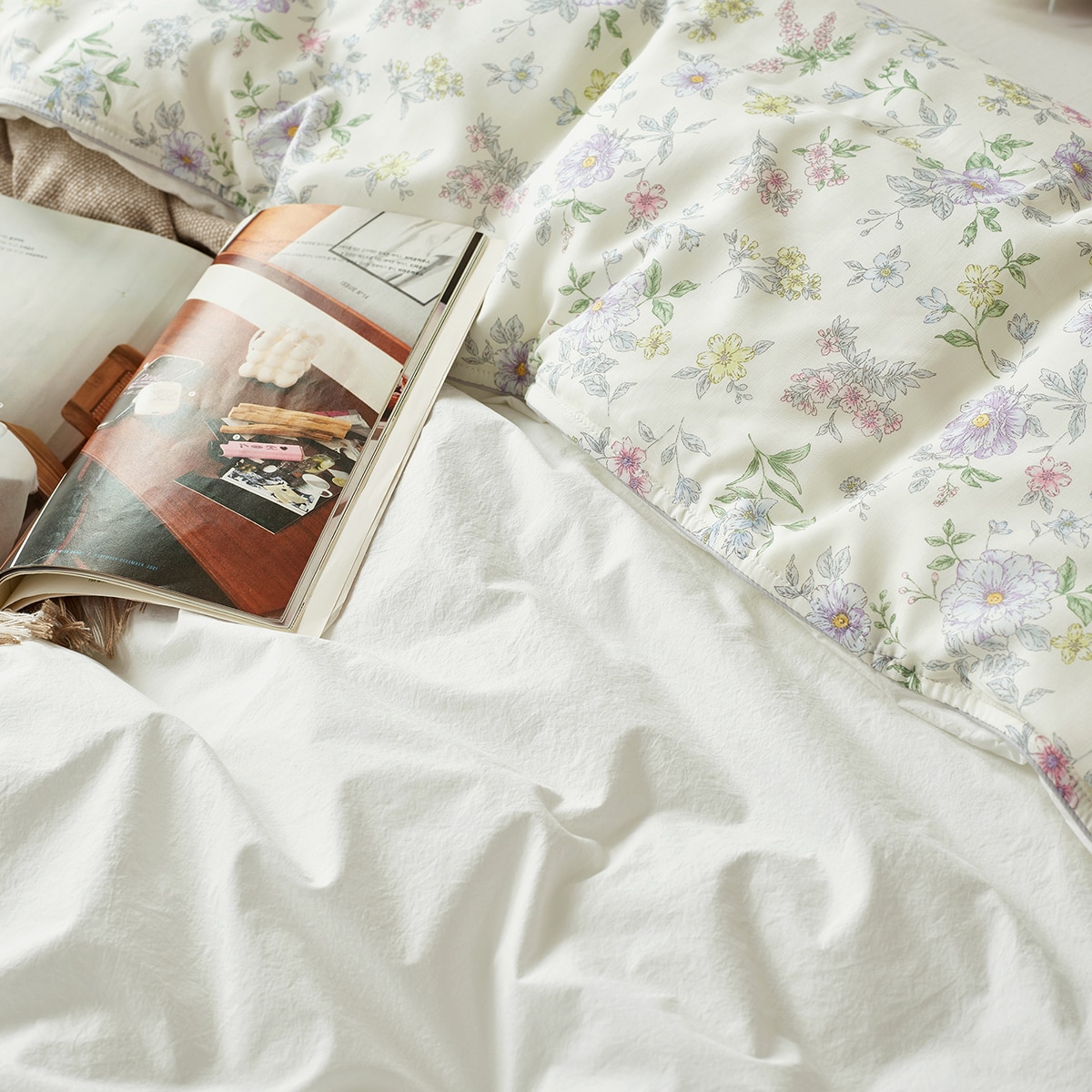 April At Home 모달 고밀도면 양면 차렵이불 - 싱글, 멜티(화이트)