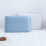 에이프릴앳홈 냉감 메쉬 메모리폼 베개 - 블루 에이프릴앳홈 냉감 메쉬 메모리폼 베개 - 블루