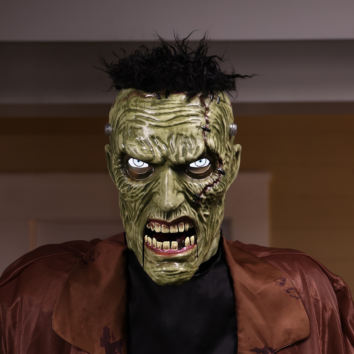 Halloween Animated Monster with LCD Eyes 2.2m