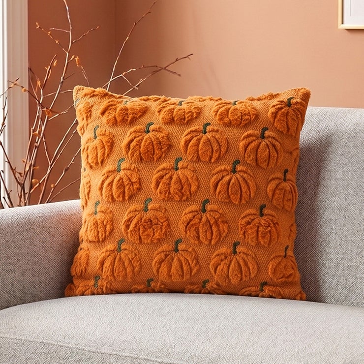 ASHFORD Home 할로윈 인조 퍼 쿠션 ASHFORD Home 할로윈 인조 퍼 쿠션