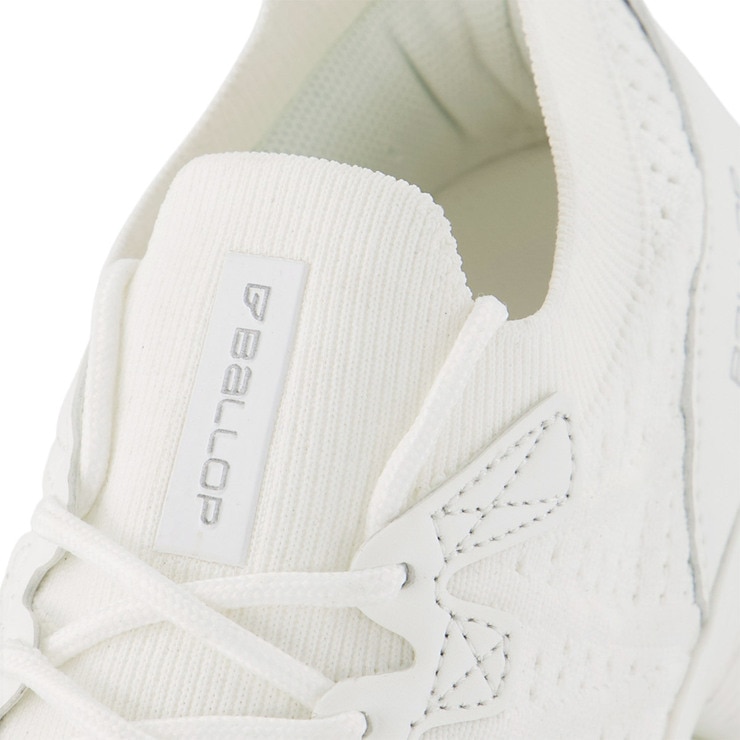 밸롭 라이트 런 성인 운동화 - 화이트