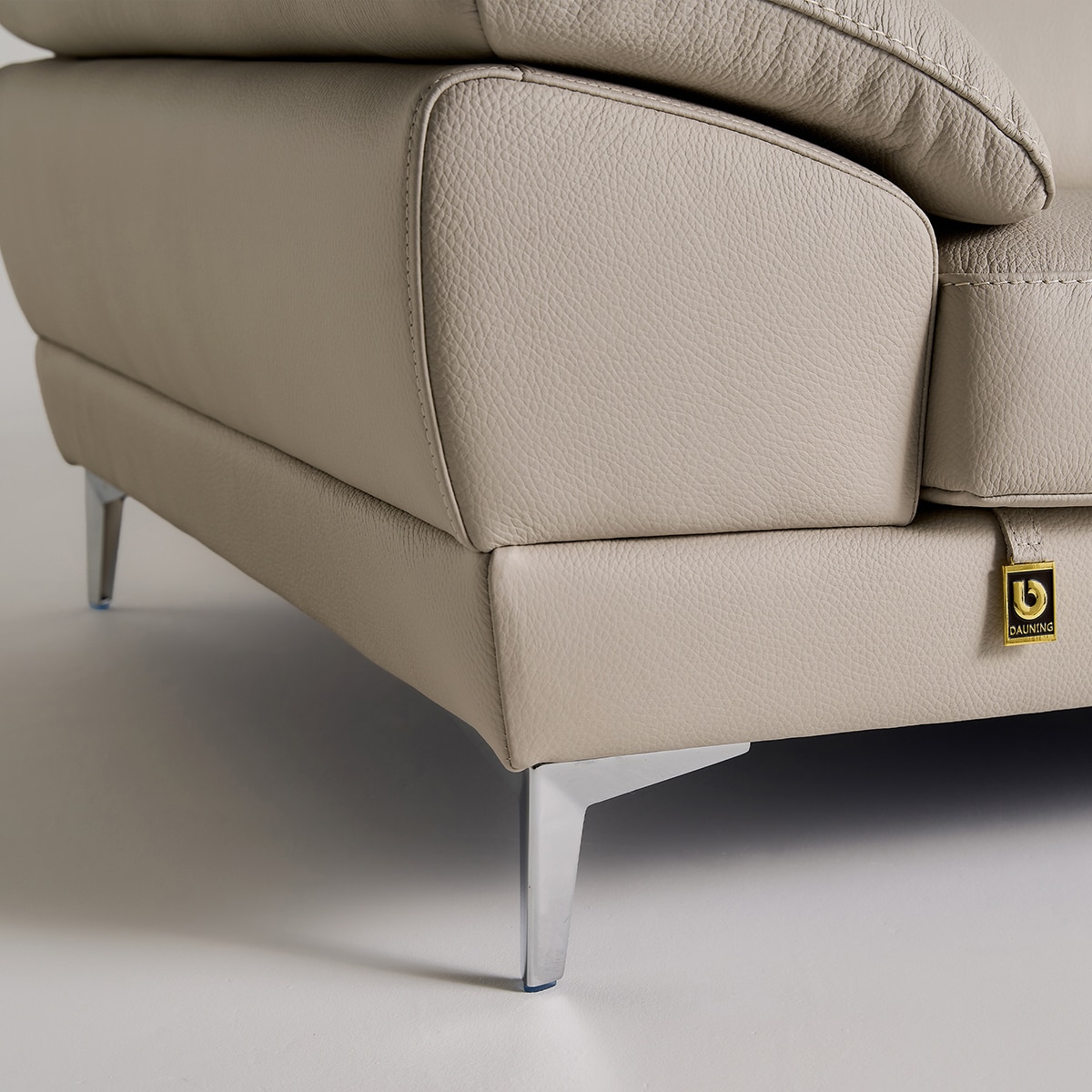 다우닝 마티에 헤드레스트 전체천연가죽 소파 3인