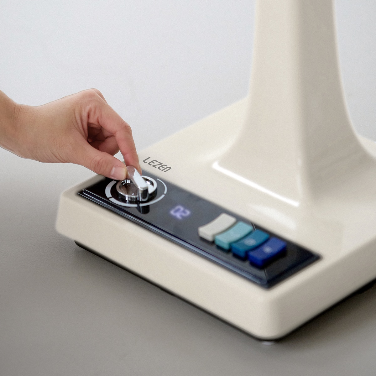 르젠 레트로 BLDC 빈티카 선풍기 LZLF-2525