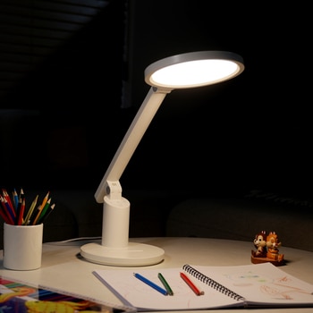 프리즘 LED 면광원 데스크 램프 PL-7200WH