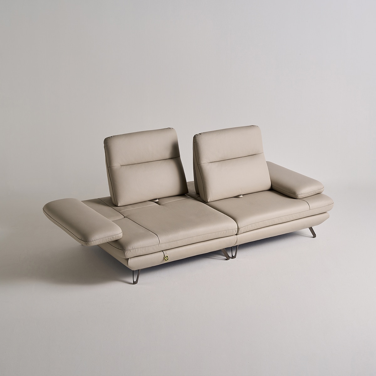 다우닝 모아나 스윙 전체 천연가죽 소파 3인