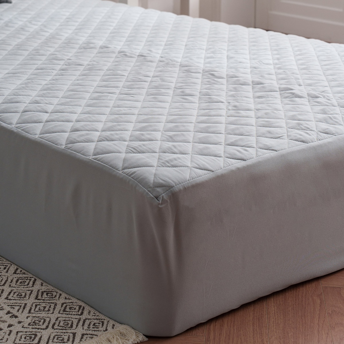 플로티나 방수 누빔 매트리스 커버 - 슈퍼싱글, 라이트 그레이