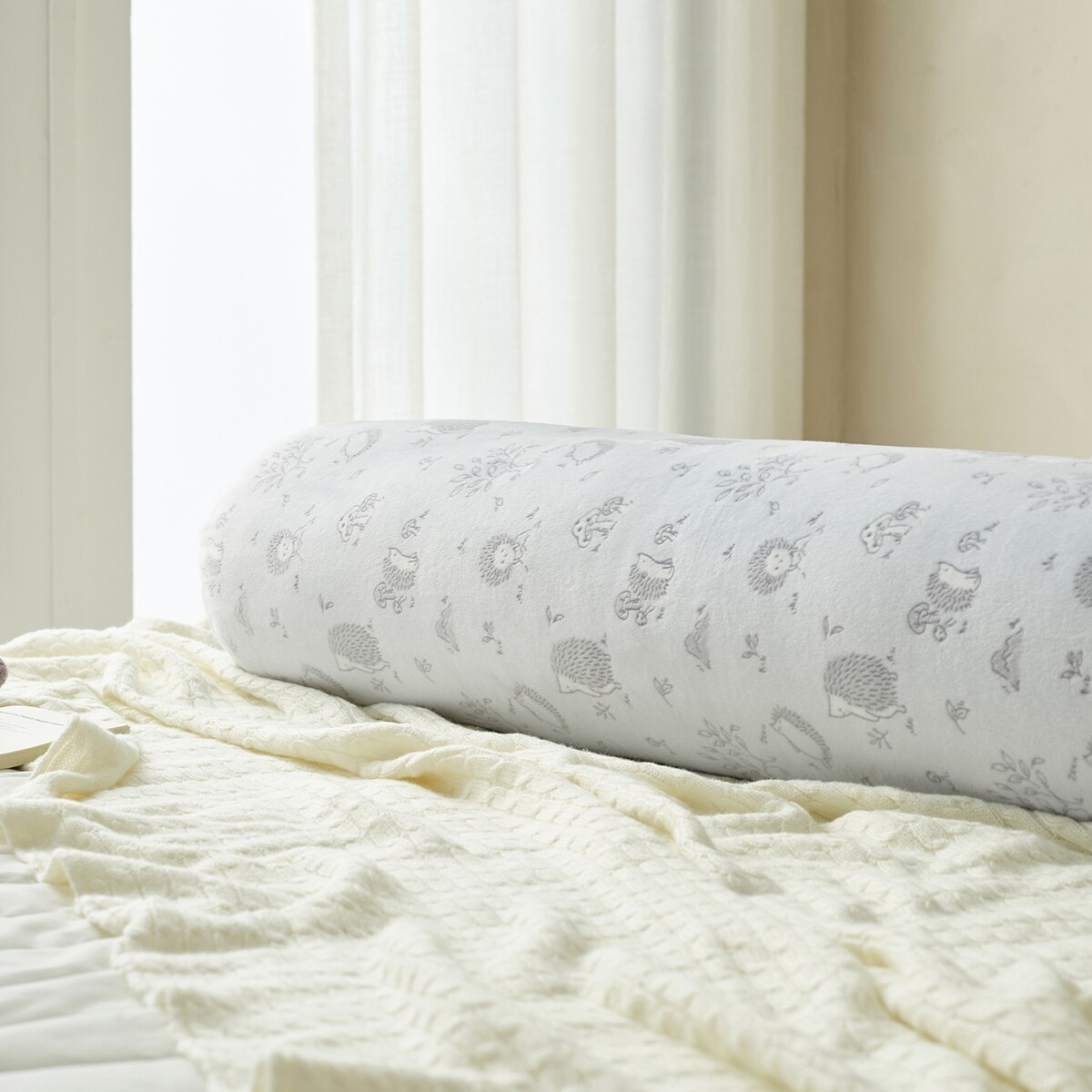 알러텍트 극세사 바디 필로우 - 도치 (네이비)