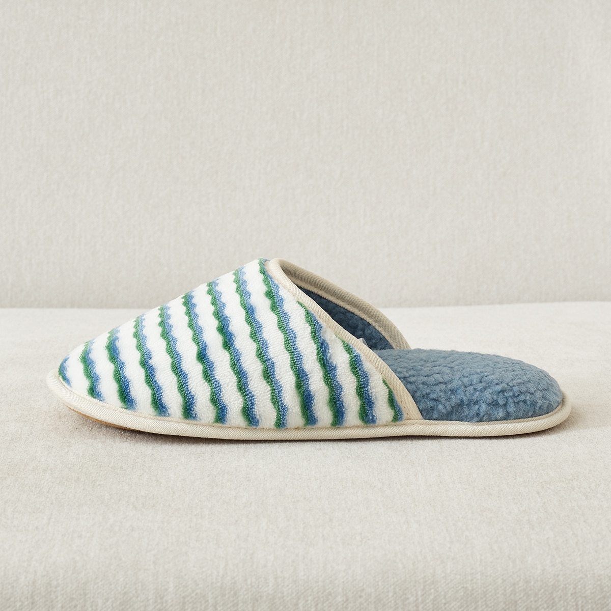 April At Home 플란넬 극세사 담요 슬리퍼 선물세트 - 레테(그린스트라이프) April At Home 플란넬 극세사 담요 슬리퍼 선물세트 - 레테(그린스트라이프)