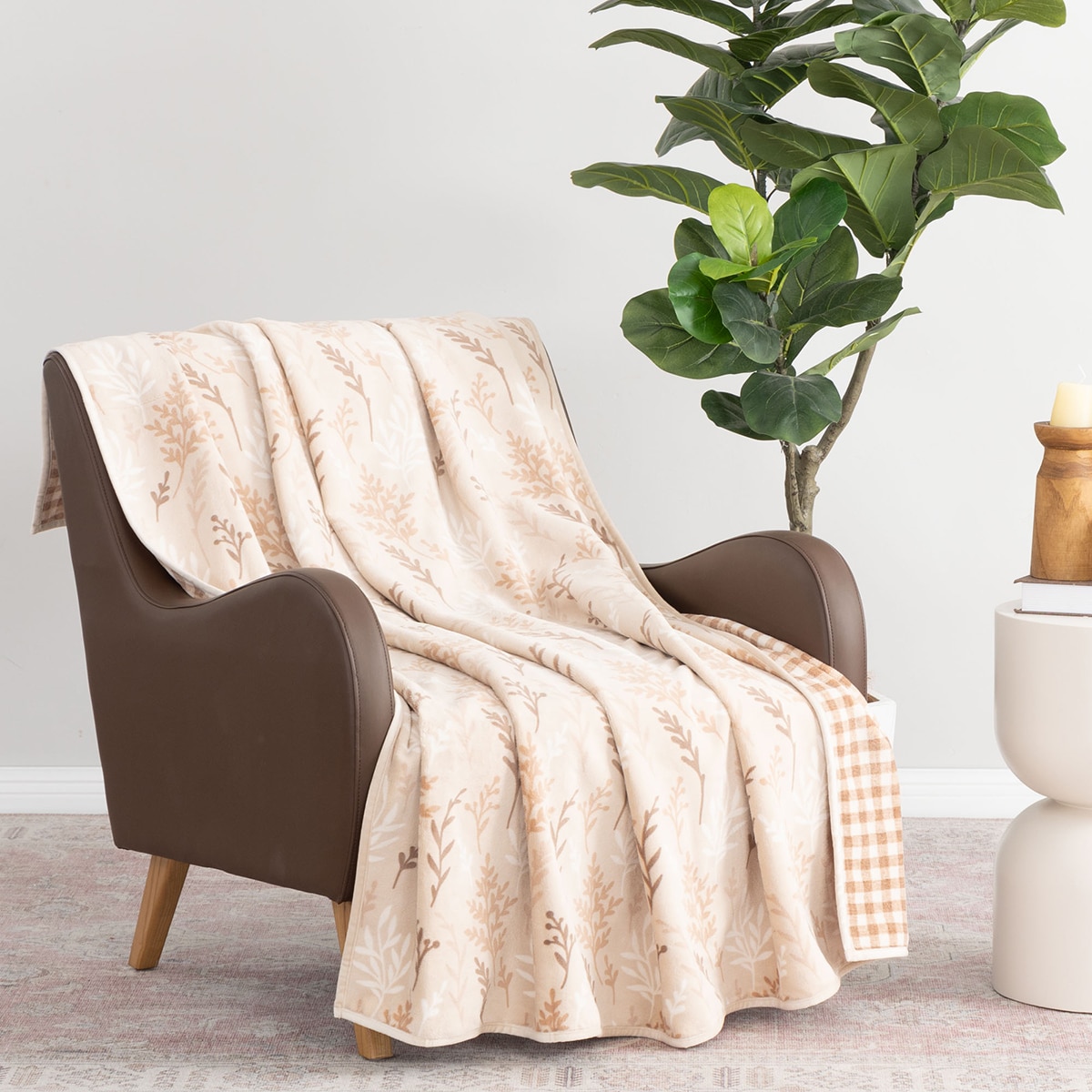 Berkshire 양면 프린트 플러쉬 담요152x178cm