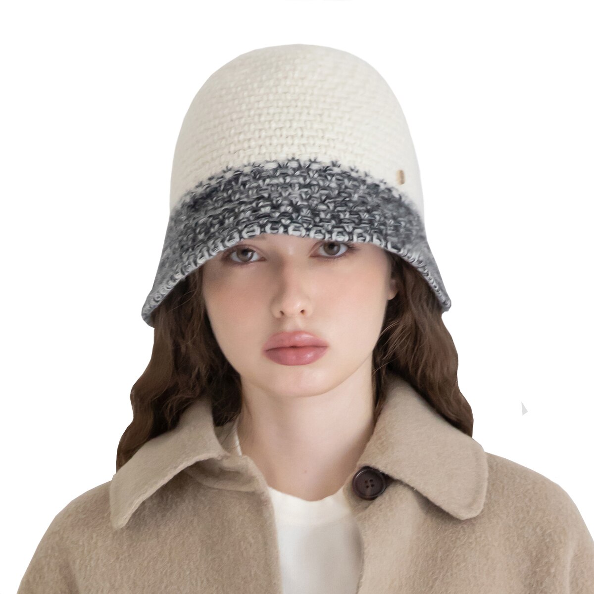 안드레아바나 여성 울 트위드 모자 - 아이보리 안드레아바나 여성 울 트위드 모자 - 아이보리