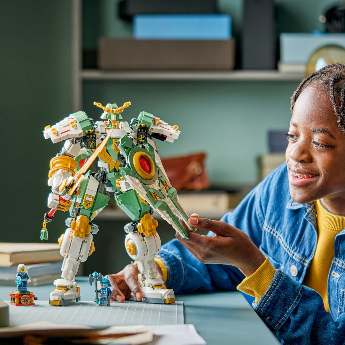 레고 닌자고 로이드의 타이탄 로봇 15 주년 기념