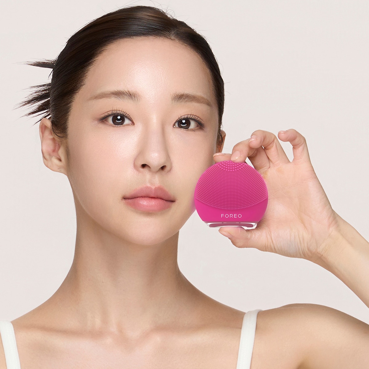 포레오 루나4 플레이 진동 클렌저 - 푸시아