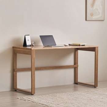 핀란디아 마로네 책상 (1400)