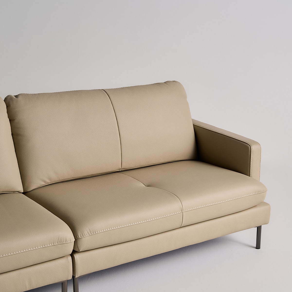 다우닝 코지 전체천연가죽 소파 3.5인