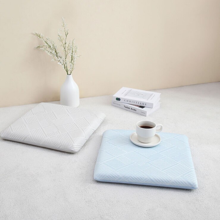 April At Home 냉감 메모리폼 방석 2P