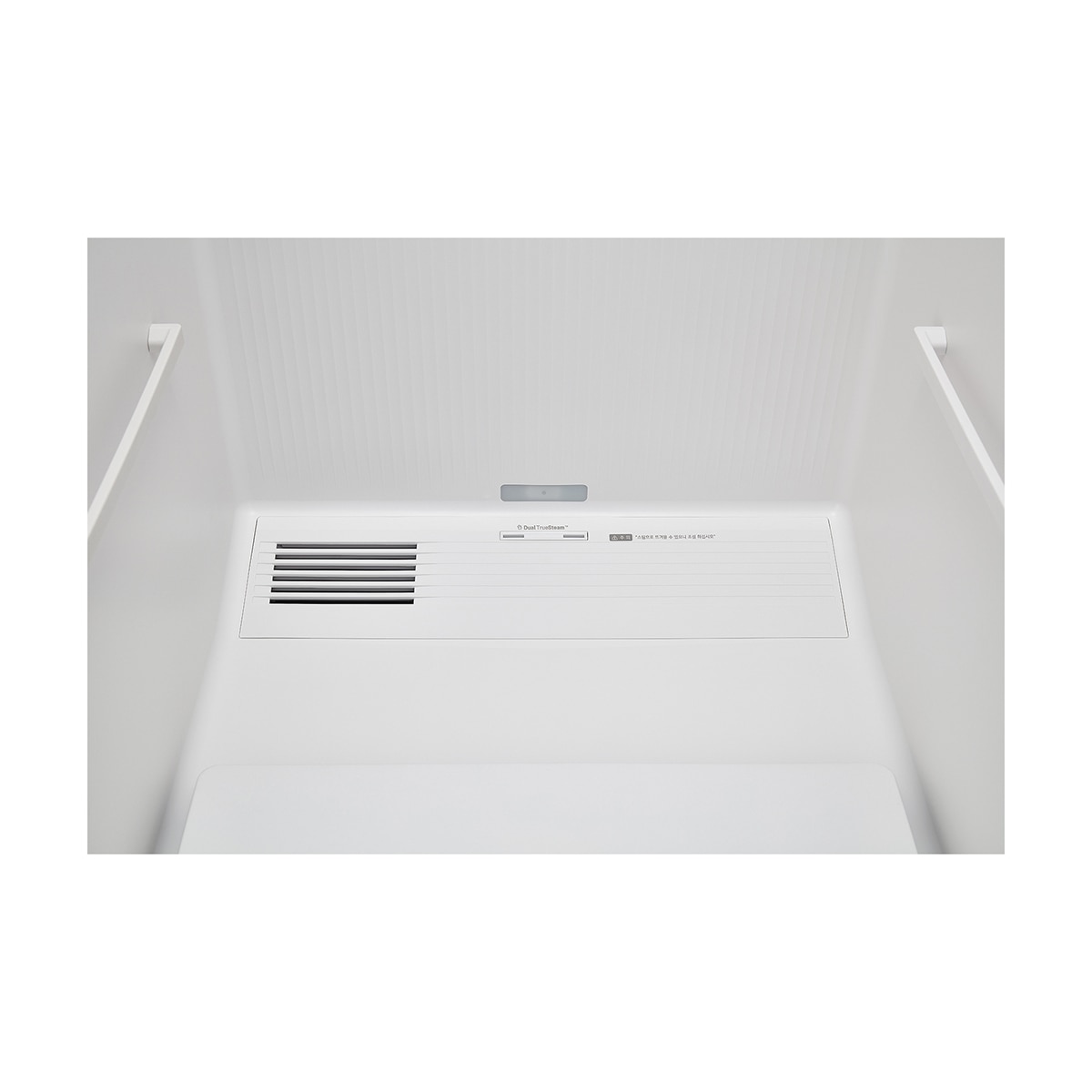 엘지 오브제 스타일러 5벌 - 에센스 화이트