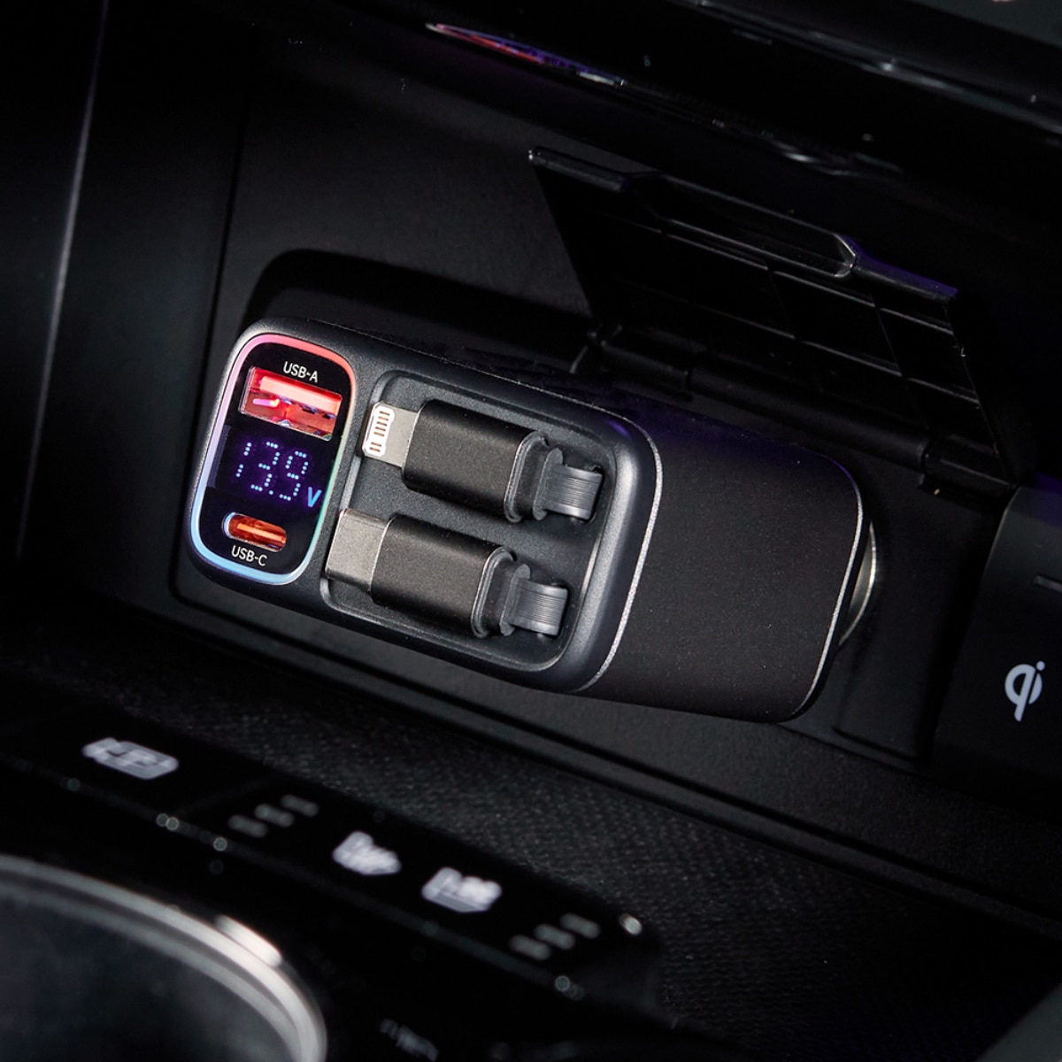 메이튼 차량용 충전기 시거잭 4in1 릴킷 메이튼 차량용 충전기 시거잭 4in1 릴킷