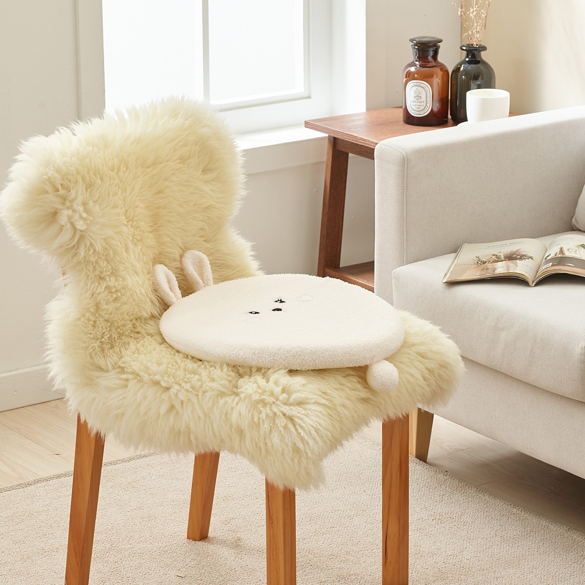 루마인 홈 부클레 메모리폼 방석 2P - 화이트토끼 / 곰 루마인 홈 부클레 메모리폼 방석 2P - 화이트토끼 / 곰