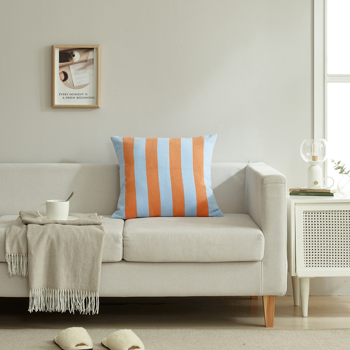 알러텍트 테리 데코 쿠션 - 블루/오렌지