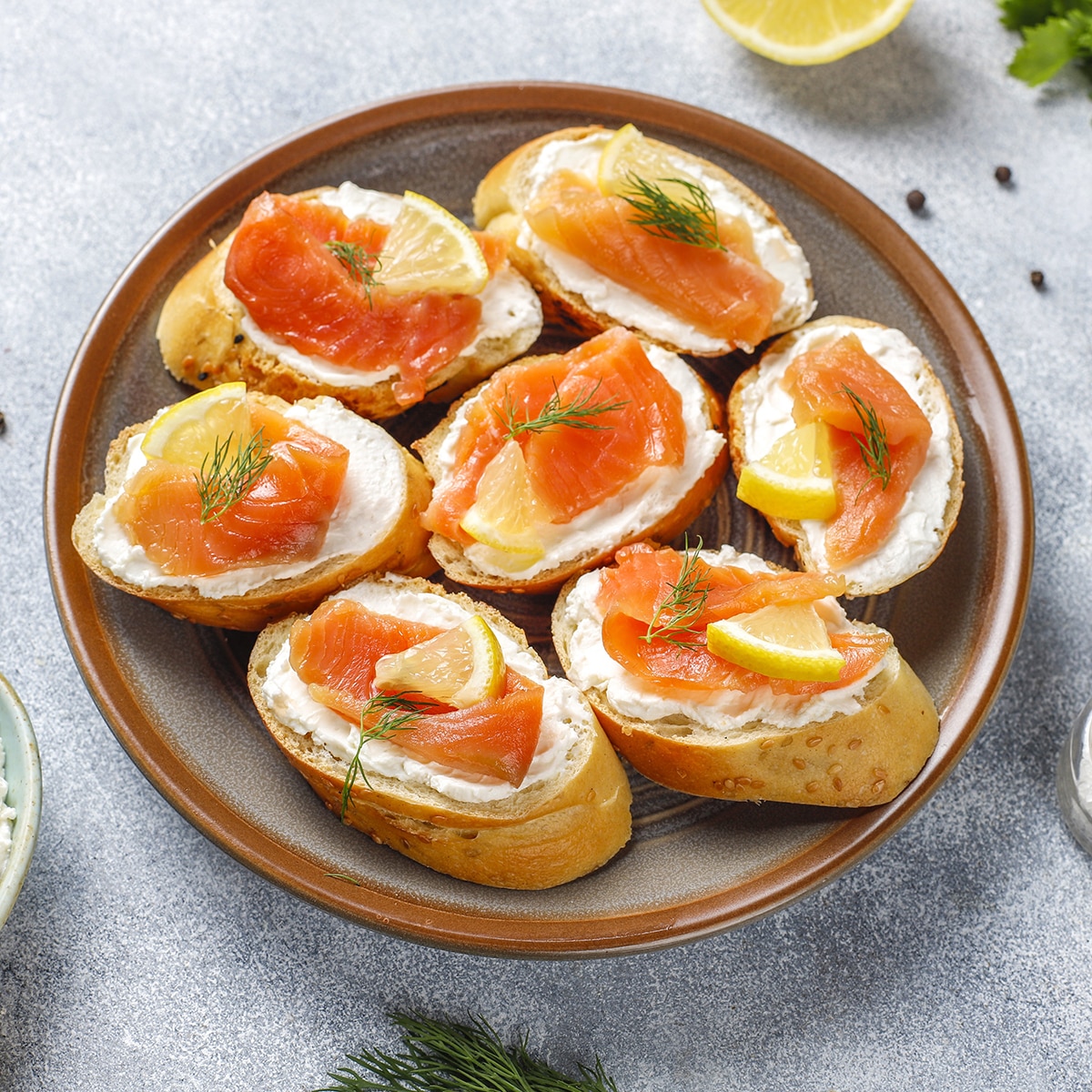 동원산업 훈제연어 슬라이스 270g x 2 x 2