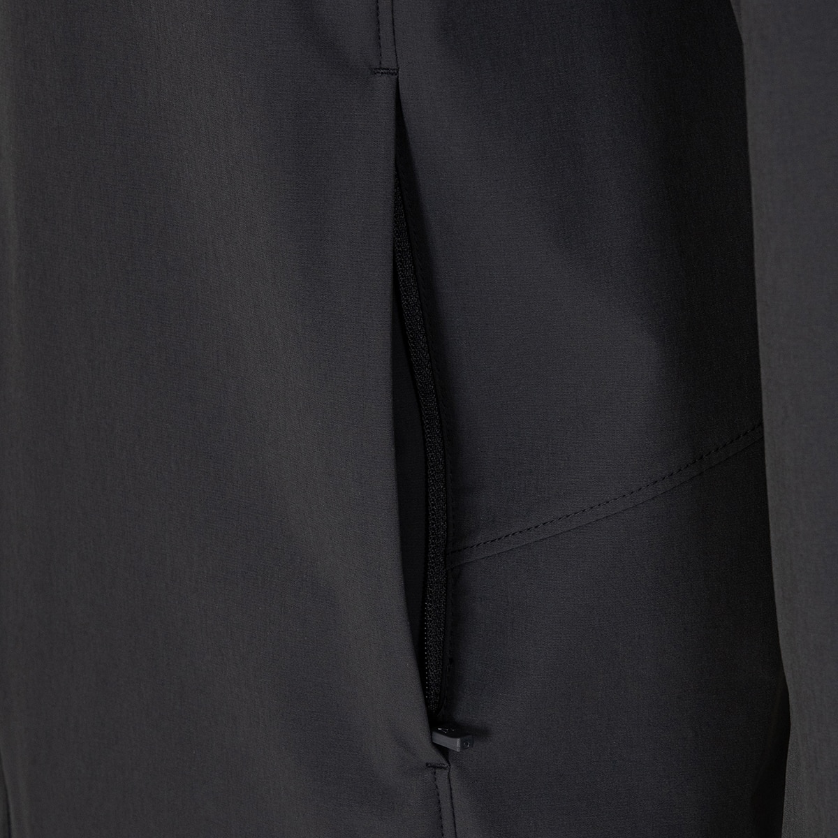 밀레 남성 우븐 트레이닝 재킷 - 차콜