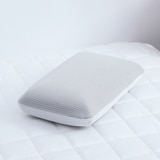 에이프릴앳홈 냉감 메쉬 메모리폼 베개 - 그레이 에이프릴앳홈 냉감 메쉬 메모리폼 베개 - 그레이