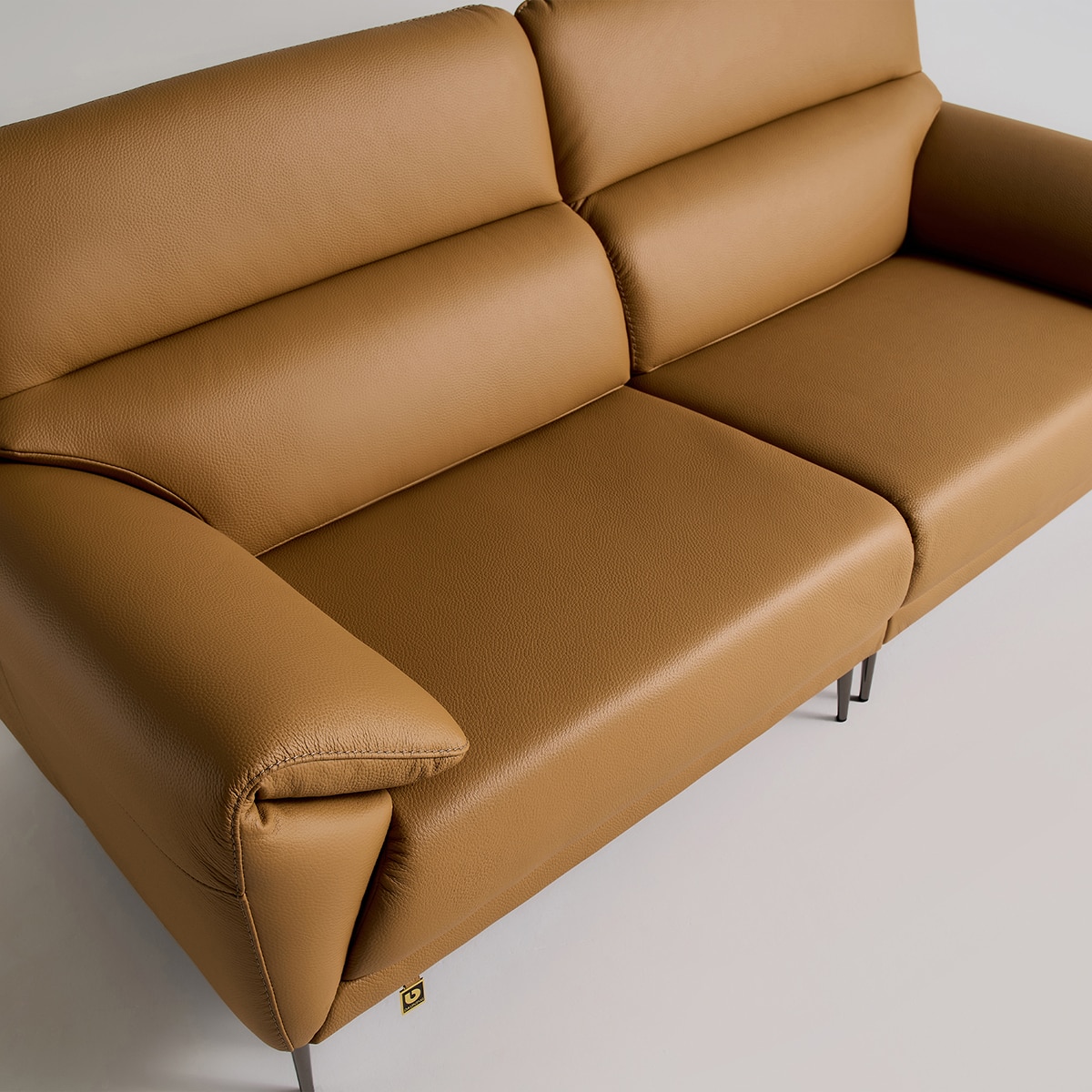 다우닝 데이지 전체 천연가죽 소파 3인