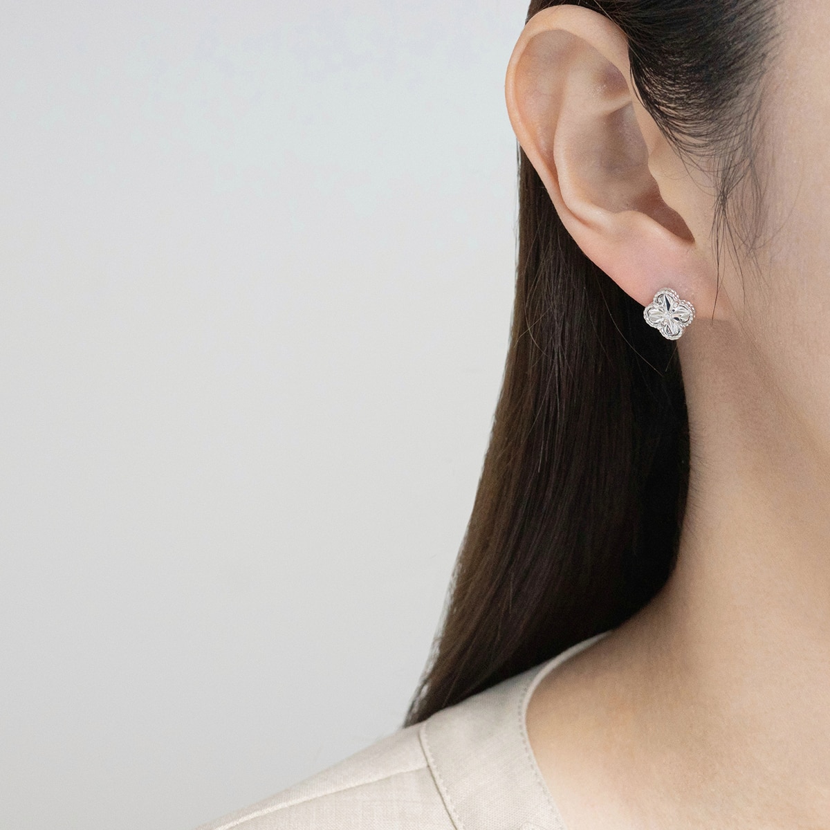 론드 에클레어 다이아몬드 귀걸이 - 화이트골드