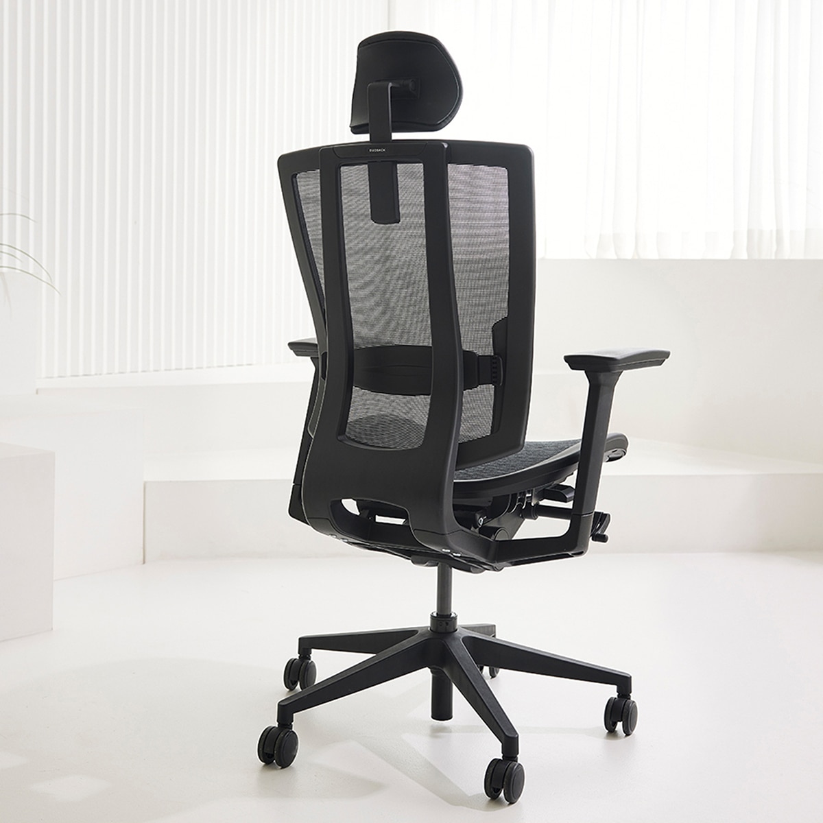 듀오백 메쉬 좌판 에어로 의자 듀오백 메쉬 좌판 에어로 의자