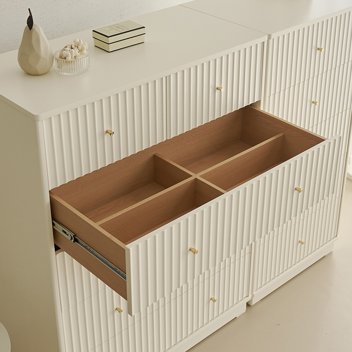 더원 화이트 템버 5단 서랍장 (900) 더원 화이트 템버 5단 서랍장 (900)