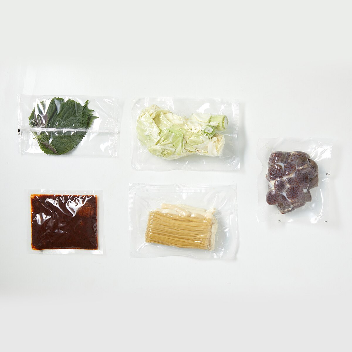 더푸짐한매콤깻잎쫄순대볶음 1040g x 2 더푸짐한매콤깻잎쫄순대볶음 1040g x 2