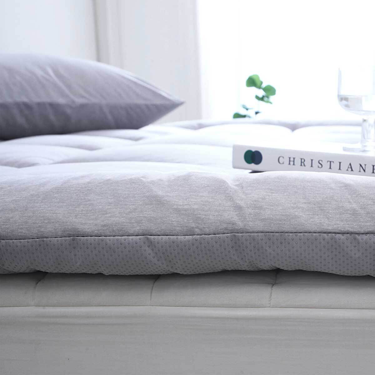 에이프릴앳홈 냉감 토퍼 - 퀸