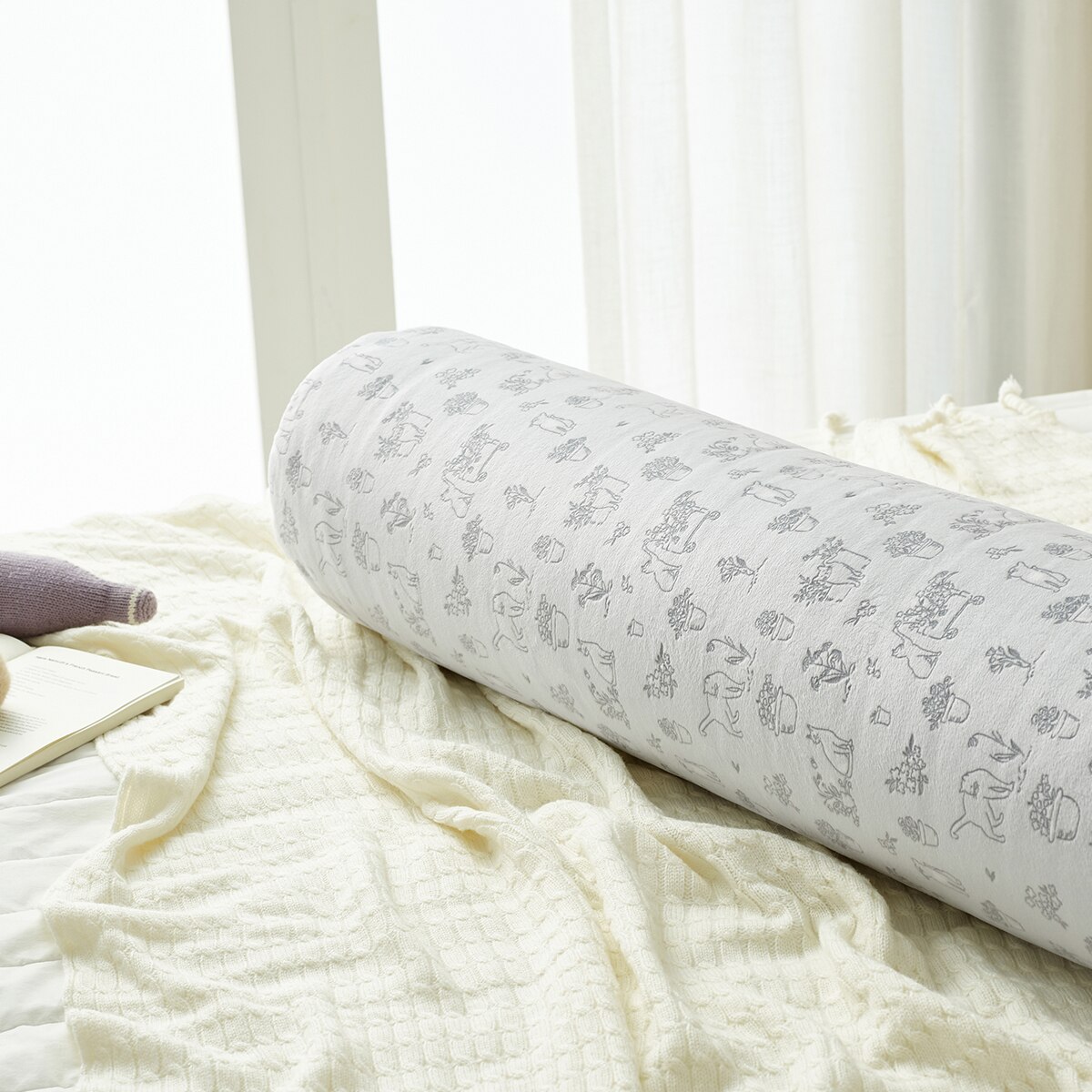 알러텍트 극세사 바디 필로우 - 가든냥 (그레이)