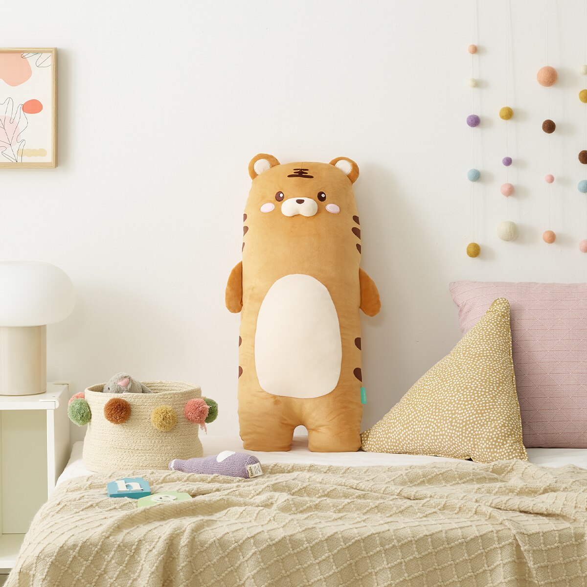 알러텍트 극세사 동물 바디 쿠션 - 호랑이