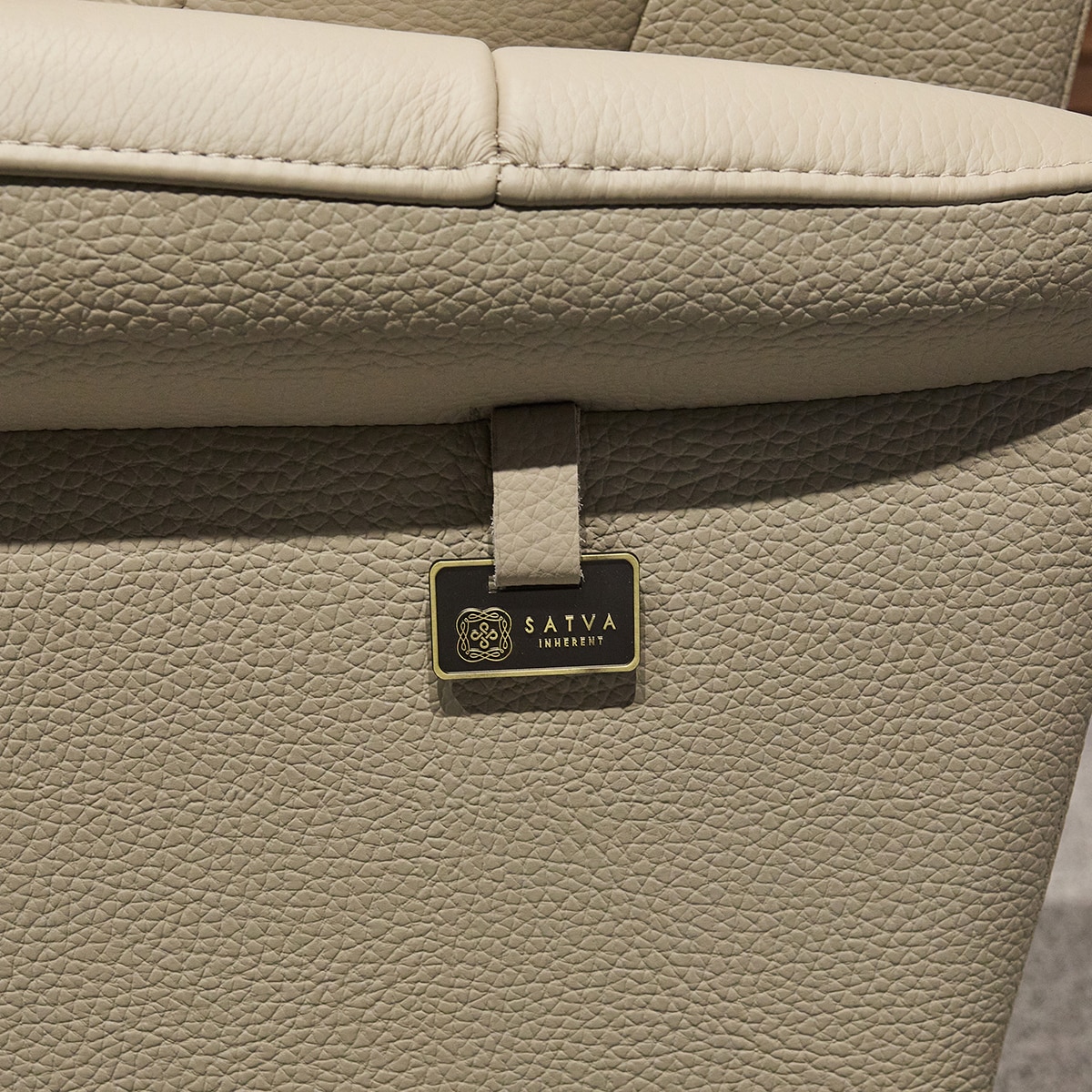 사트바 통가죽 모션스윙 전동리클라이너 1인