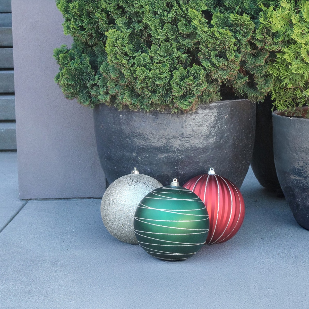 크리스마스 250mm 오너먼트 장식 3개 세트 - 레드/그린 크리스마스 250mm 오너먼트 장식 3개 세트 - 레드/그린