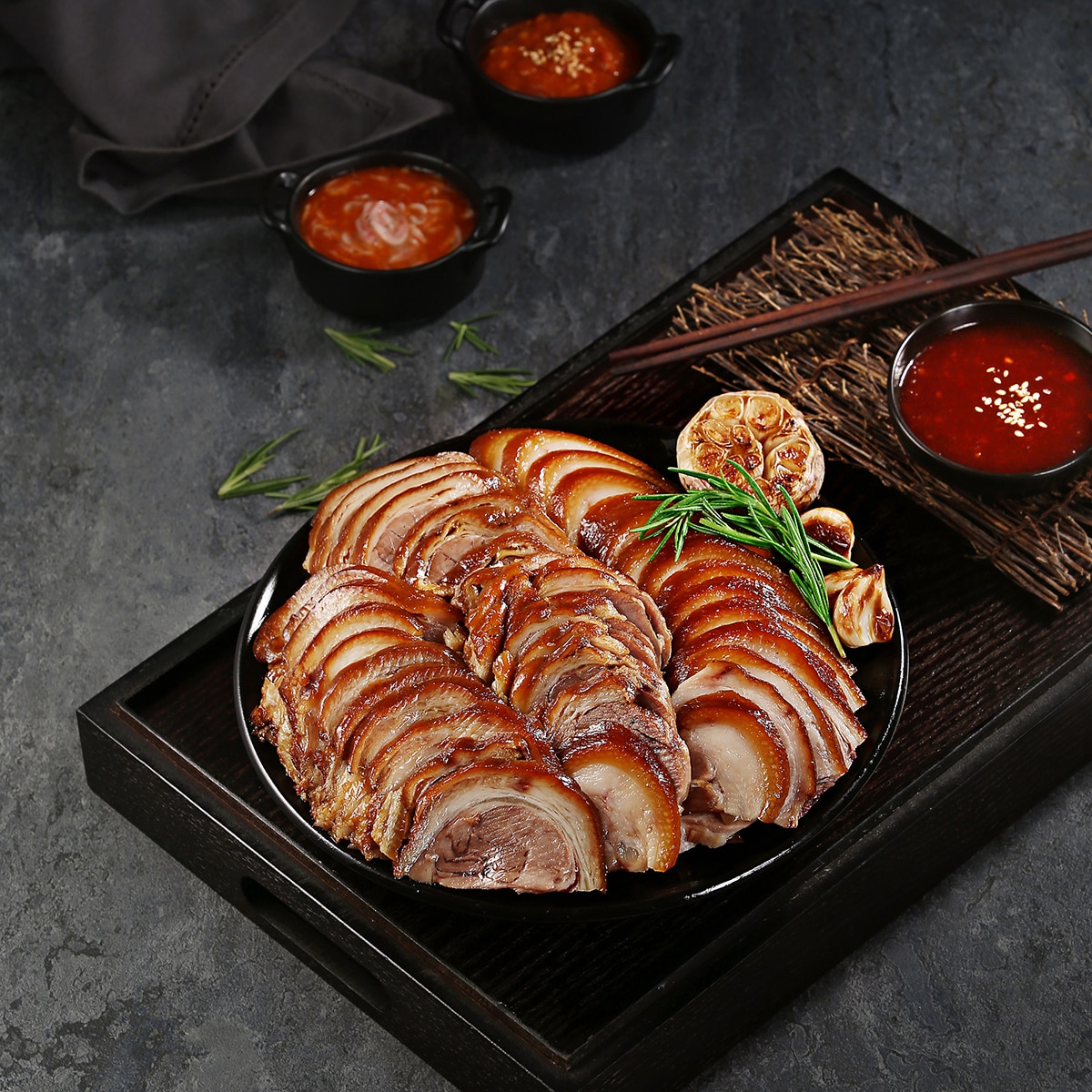 해드림맑은특양곰탕 1,060g x 2 + 족발슬라이스960 해드림맑은특양곰탕 1,060g x 2 + 족발슬라이스960