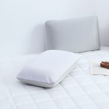 에이프릴앳홈 냉감 메쉬 메모리폼 베개 - 그레이 에이프릴앳홈 냉감 메쉬 메모리폼 베개 - 그레이