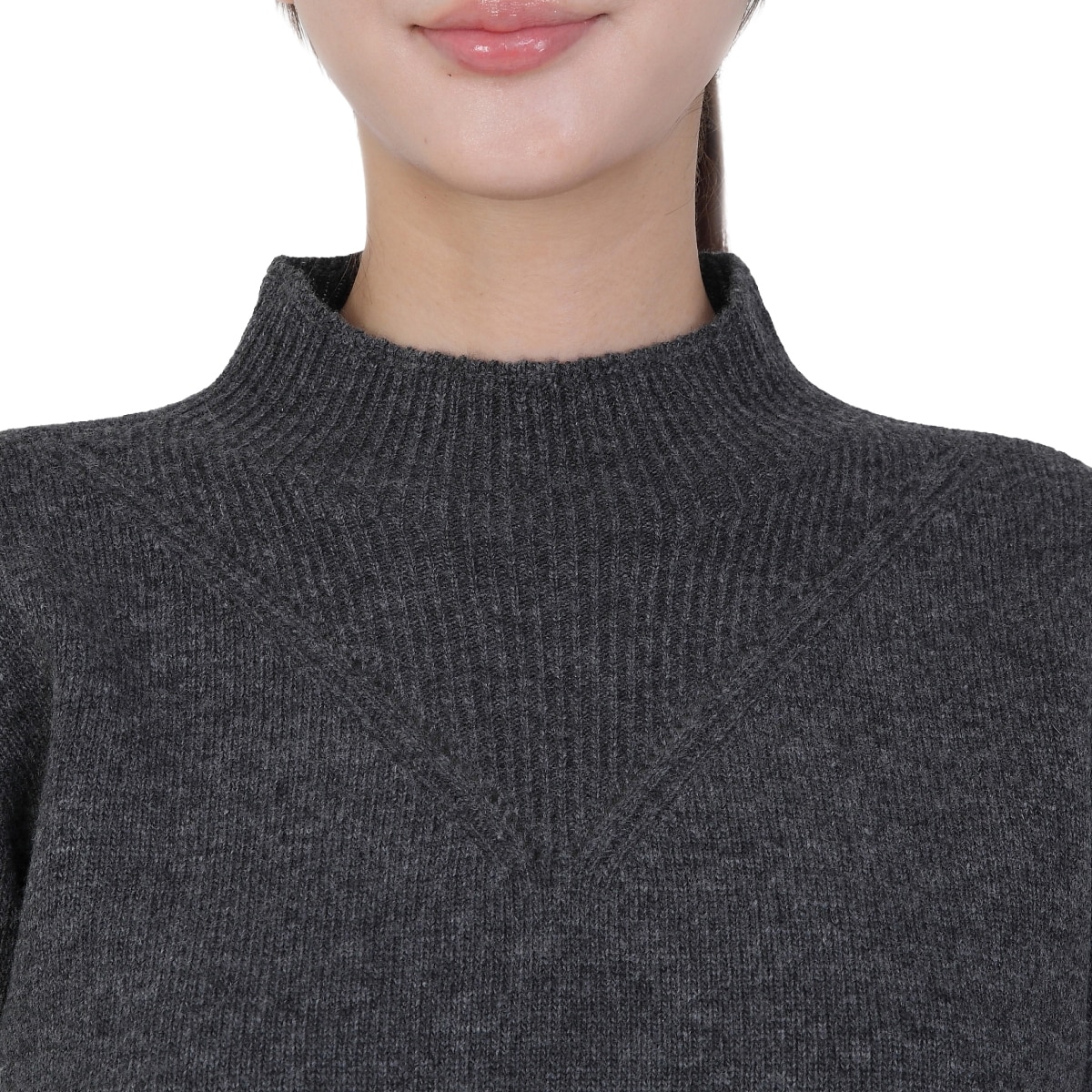 베네뜨 여성 립 블록 하이넥 울캐시미어 풀오버 - 차콜