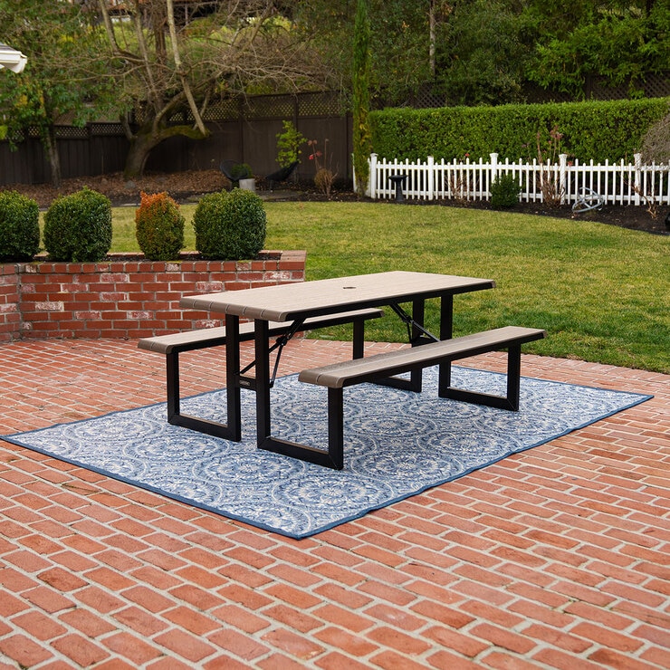 Lifetime 6-Foot Folding Picnic Table 1807117