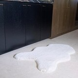 Mon Chateau 인조 밍크 러그  60x99cm - 아이보리