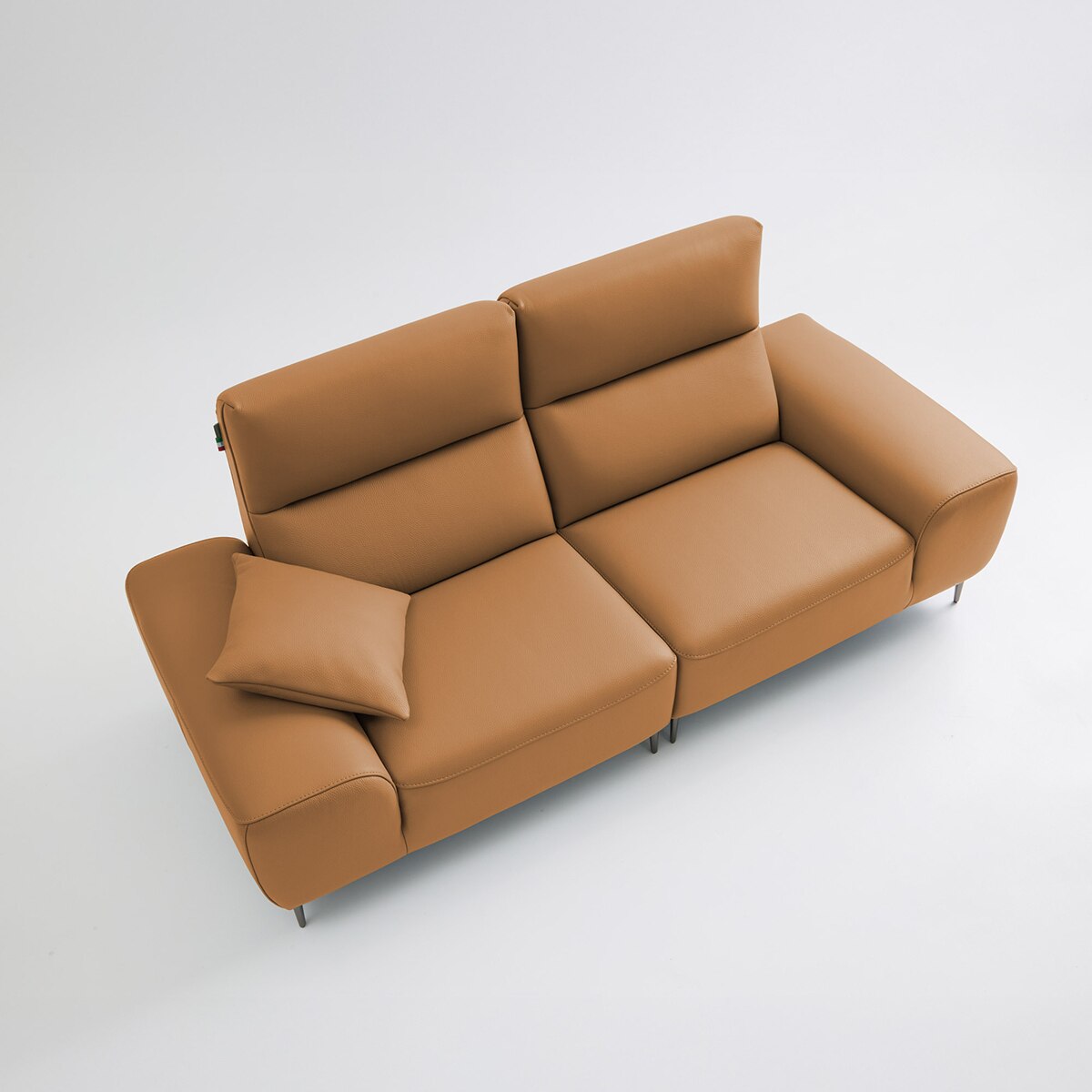 UND NA17 전체 천연 이태리 슈렁큰통가죽 3인 소파 - 허니브라운