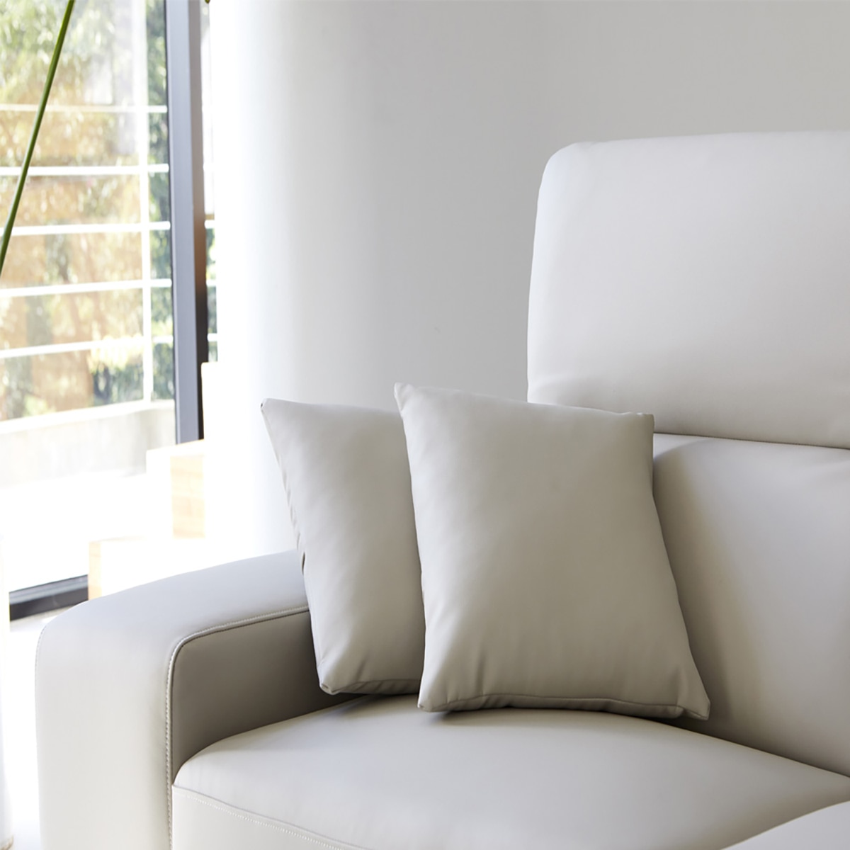 핸슨 루벤지 가죽 소파 4인 - 연그레이 핸슨 루벤지 가죽 소파 4인 - 연그레이